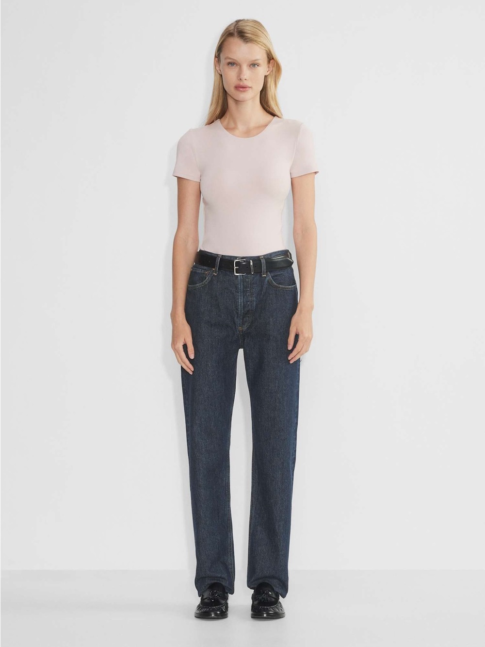 Aritzia Contour Limited Edition Soft Blush Short-Sleeve Crew Bodysuit Small